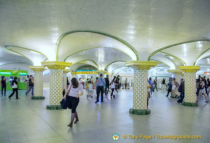 St Lazare metro station